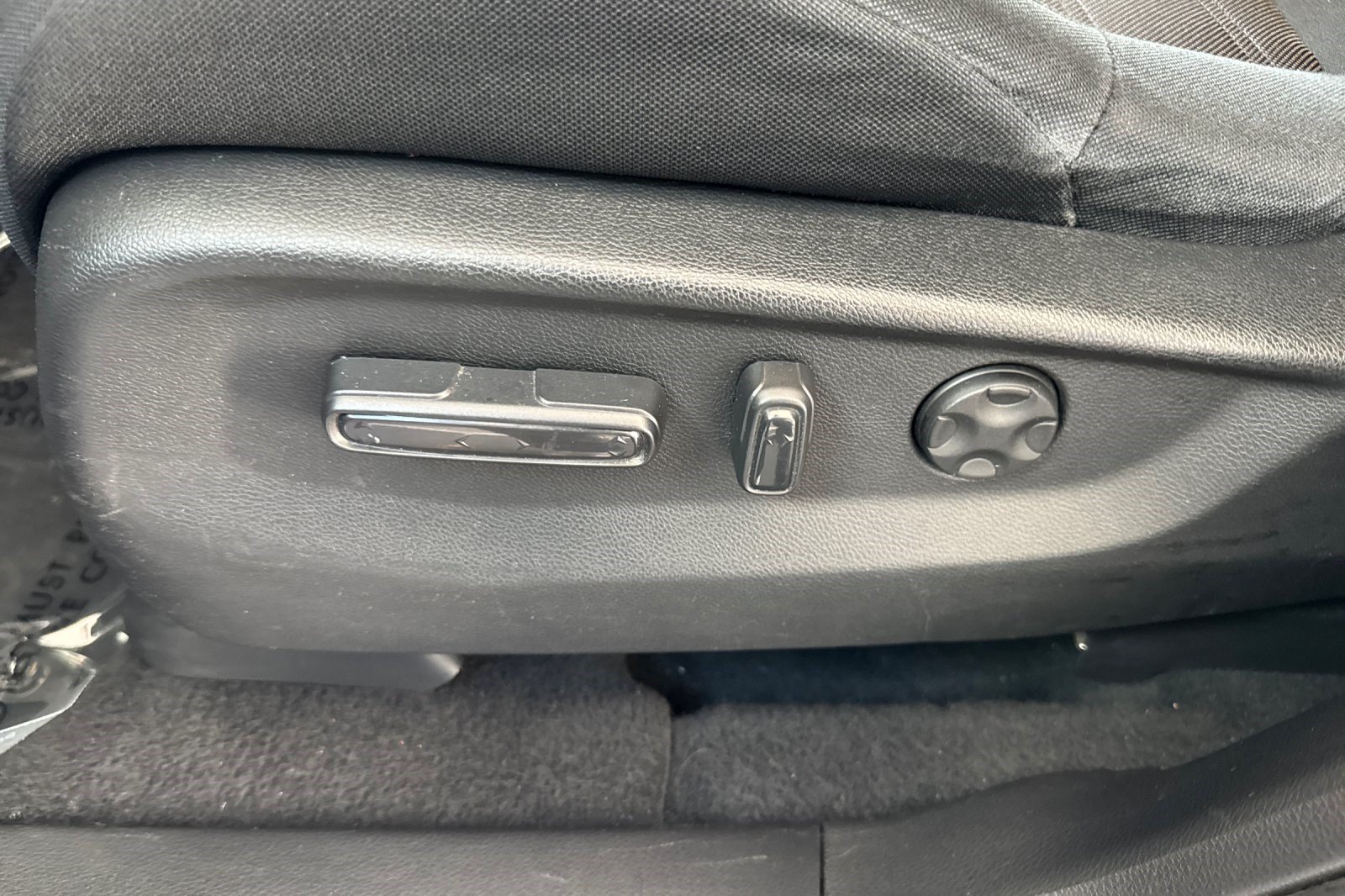 Used 2018 Honda CR-V EX image 14
