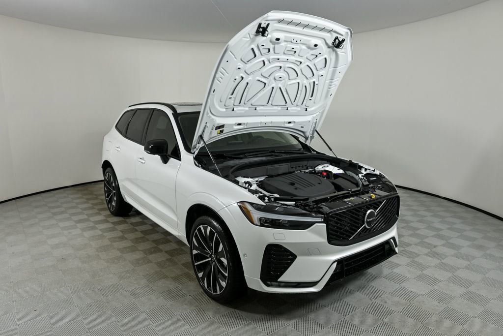 New 2026 Volvo XC60 B5 Ultra w/ Protection Package Premier image 33