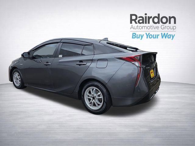 Used 2017 Toyota Prius Two w/ Carpet Mat Package image 5