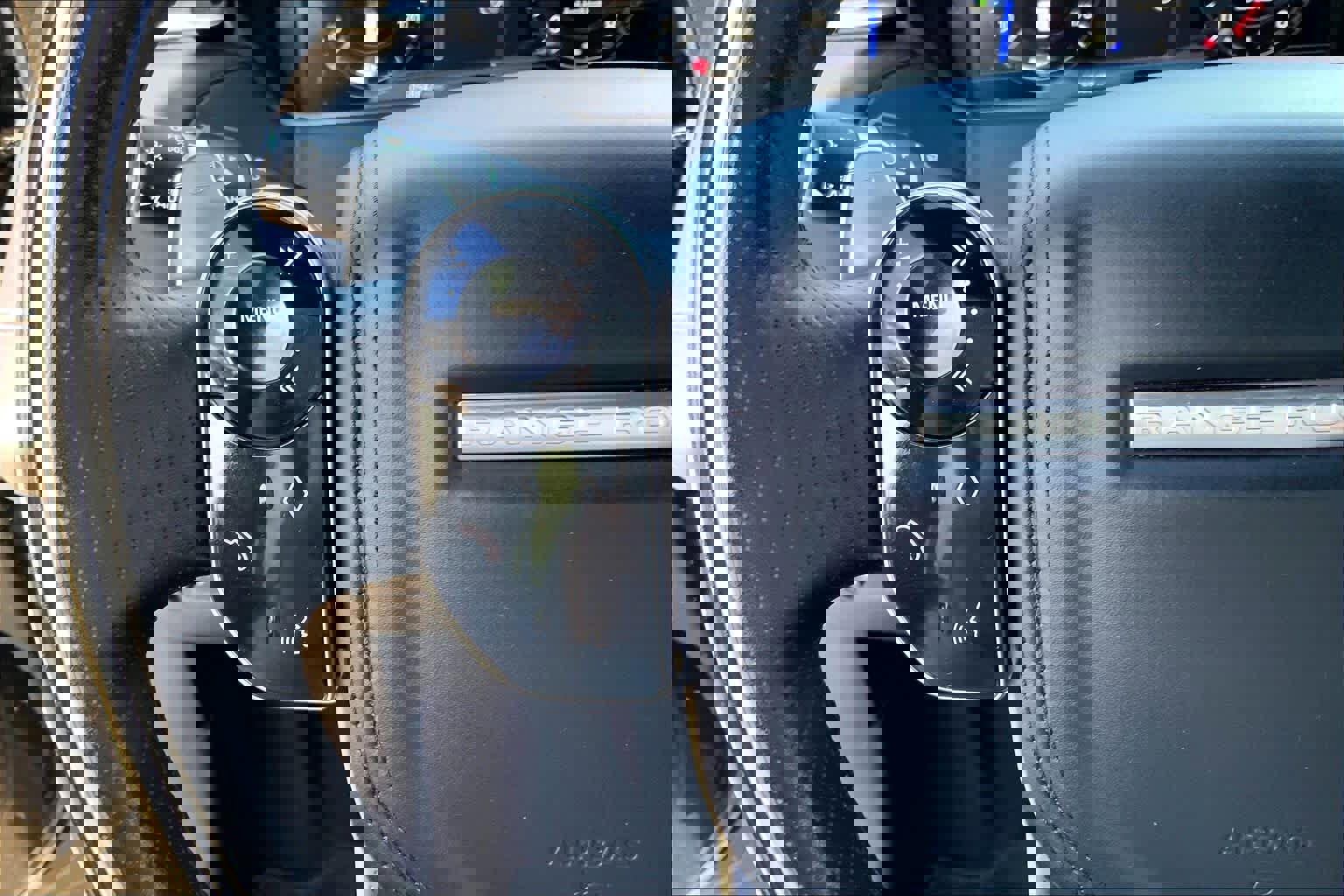 Used 2020 Land Rover Range Rover Velar R-Dynamic HSE image 20