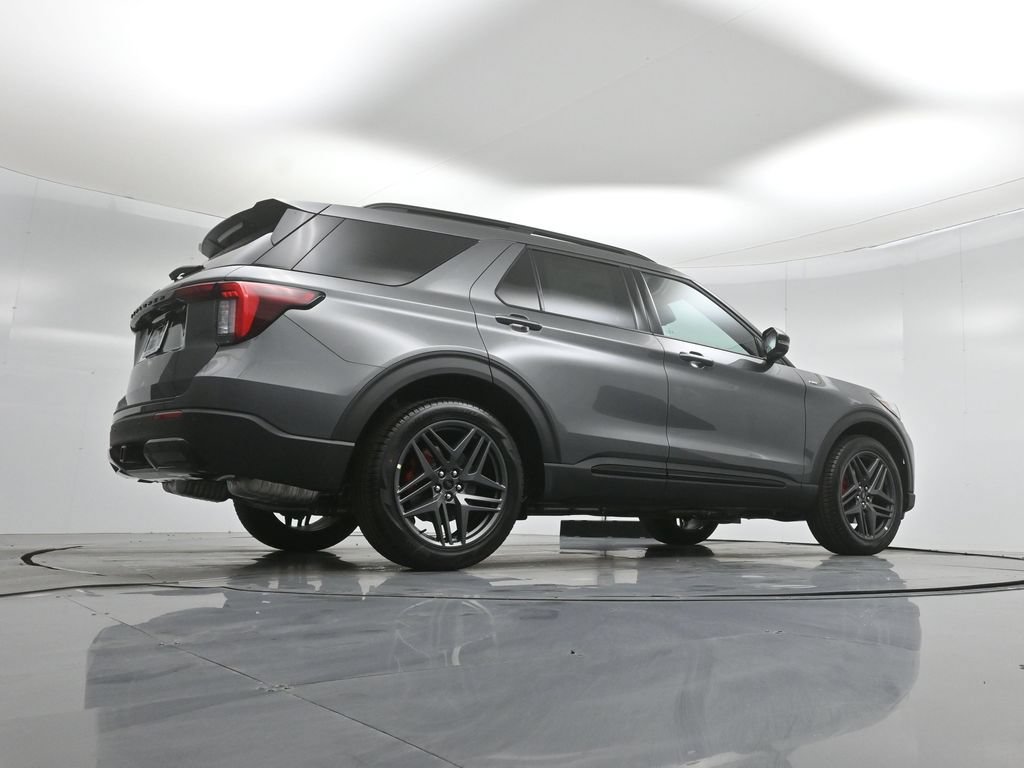 New 2026 Ford Explorer ST-Line w/ ST-Line Street Pack AWD/4WD image 50