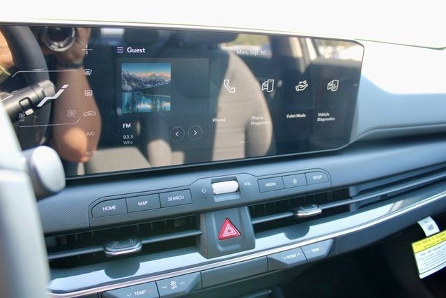 New 2025 Kia K4 EX image 20