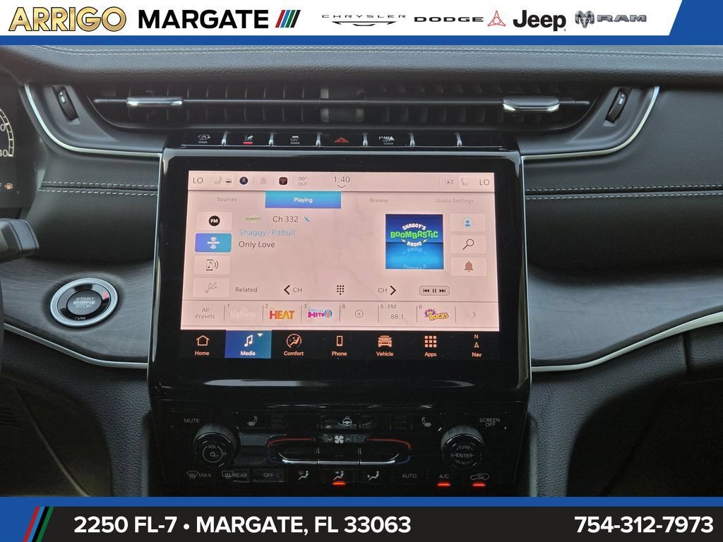 New 2025 Jeep Grand Cherokee L Limited w/ Trailer Tow Package AWD/4WD image 19
