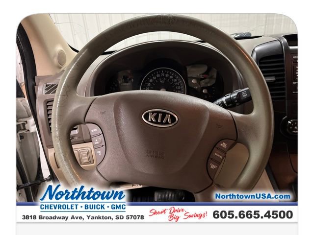 Used 2012 Kia Sedona LX image 14