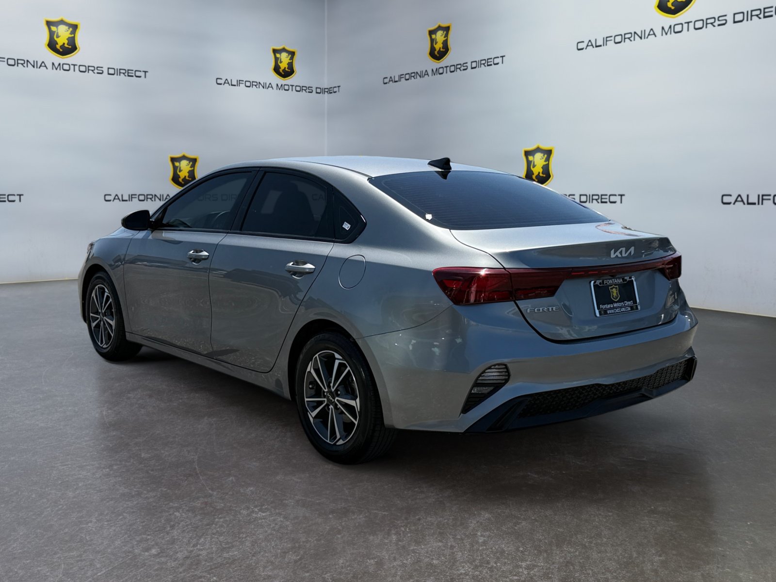 Used 2022 Kia Forte LXS FWD image 3