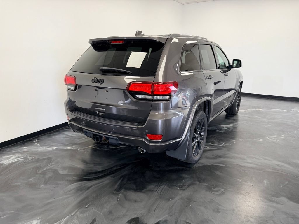 Used 2021 Jeep Grand Cherokee Altitude AWD/4WD image 22