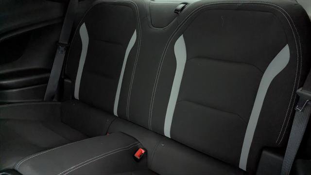 Used 2019 Chevrolet Camaro LT RWD image 16
