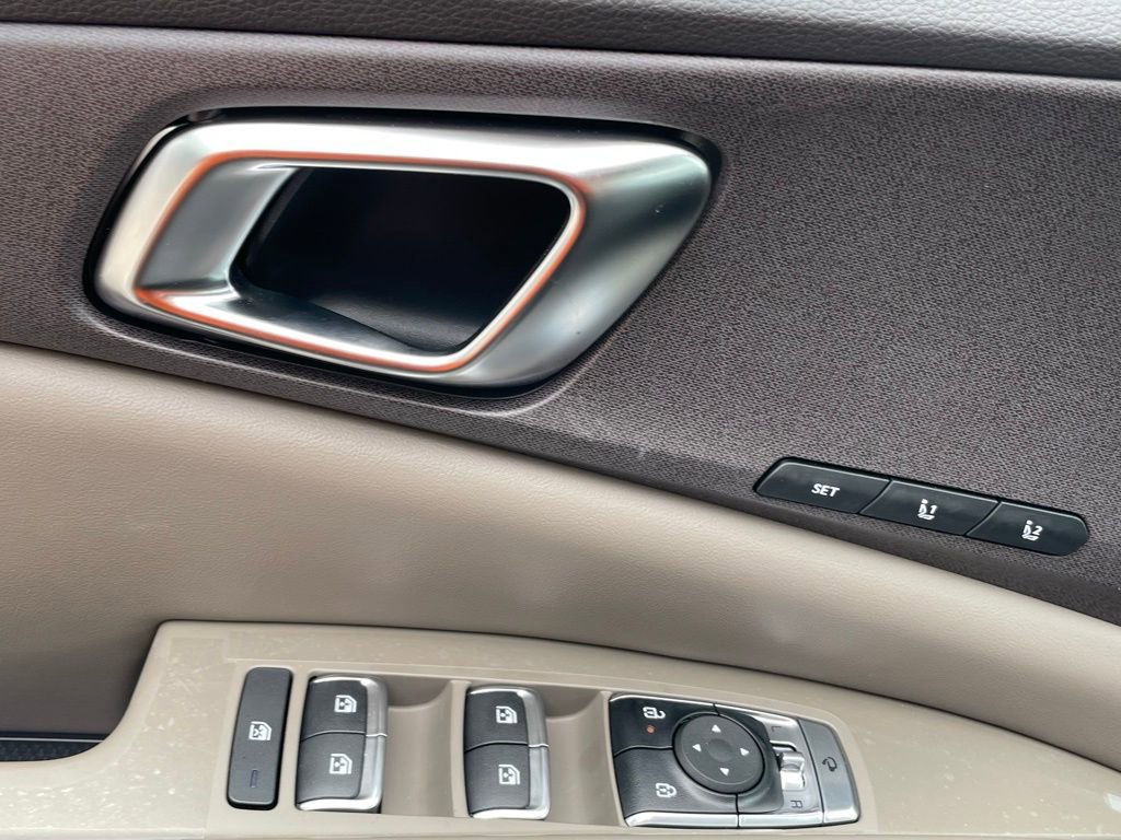 New 2026 Kia Carnival EX image 12