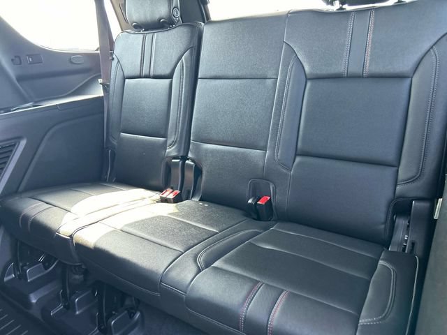 Used 2022 Chevrolet Tahoe RST w/ Sport Performance Package AWD/4WD image 21