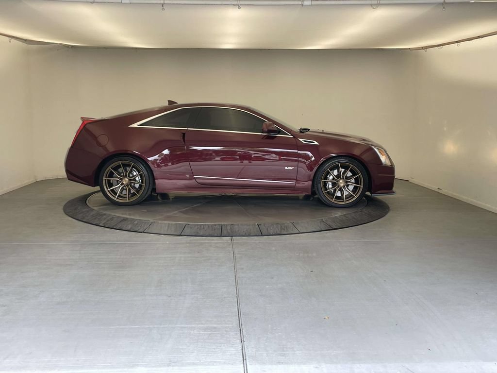 Used 2014 Cadillac CTS V RWD image 6