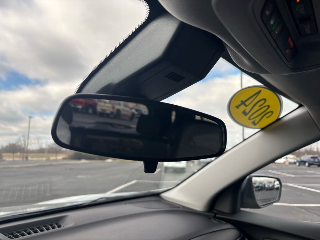 Used 2024 Chevrolet Equinox LT w/ LPO, Floor Liner Package image 35