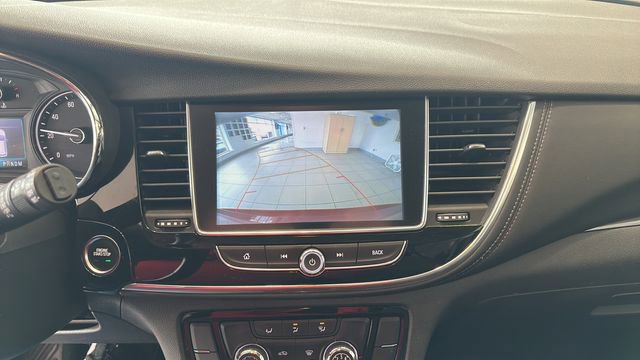 Used 2020 Buick Encore Preferred w/ Safety Package FWD image 12