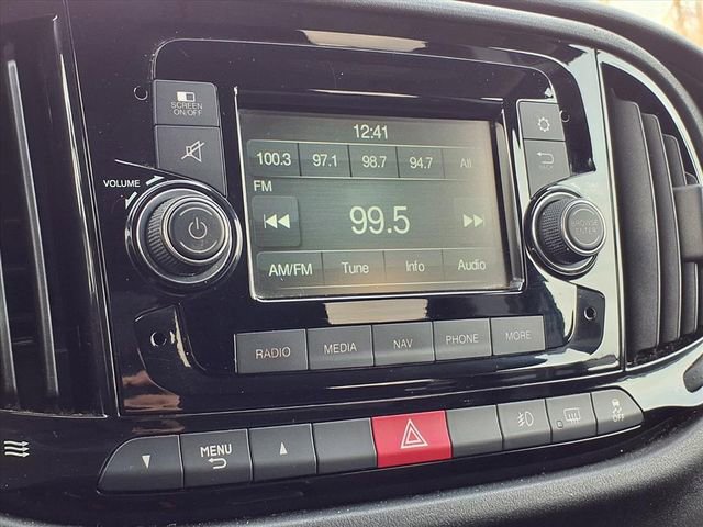 Used 2017 RAM ProMaster City Tradesman SLT w/ Rear Back-up Camera Group image 10