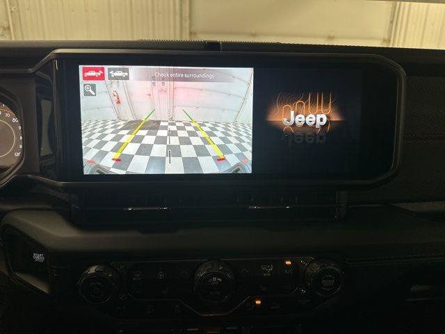 New 2026 Jeep Gladiator Rubicon AWD/4WD image 18