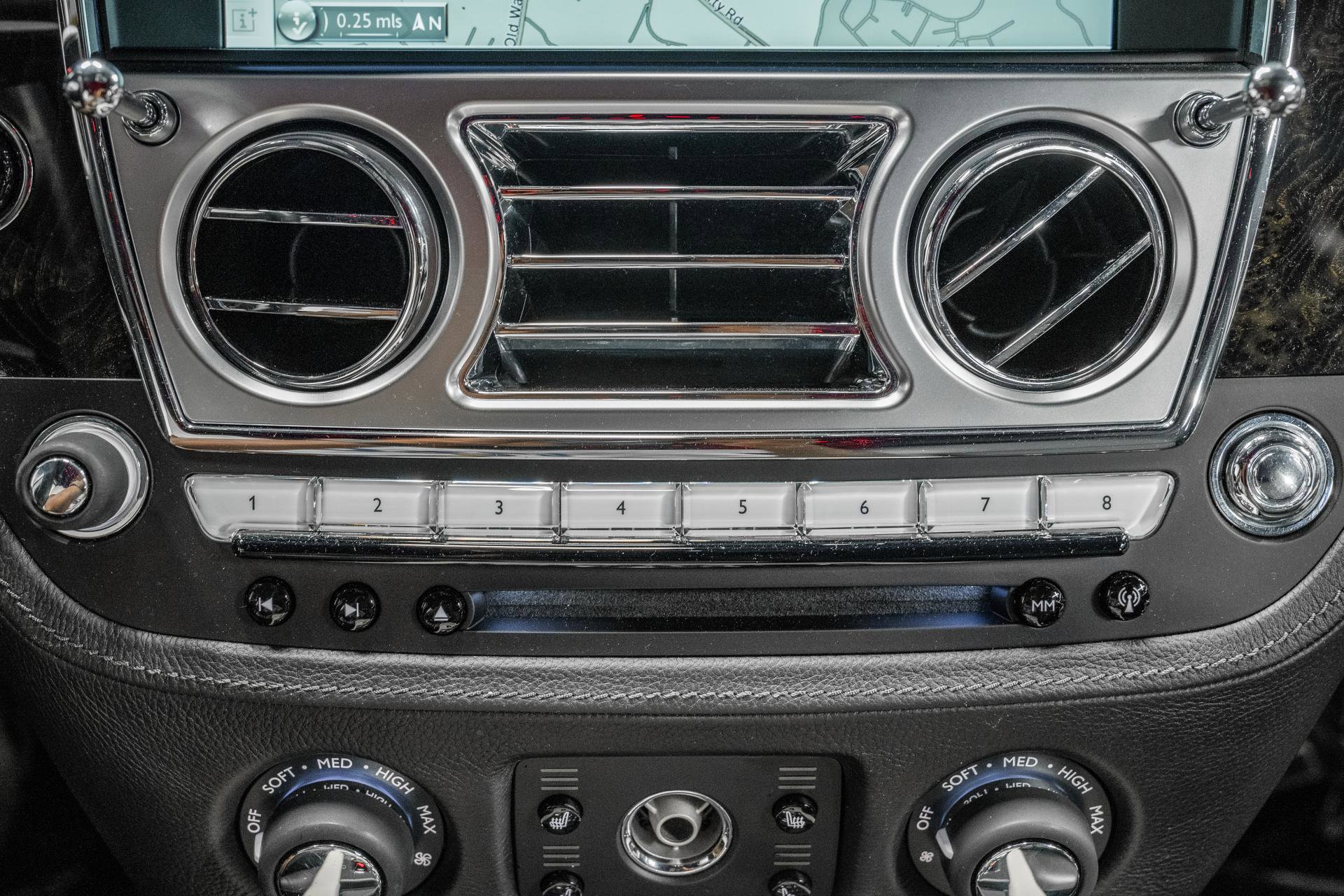 Used 2014 Rolls-Royce Ghost image 34