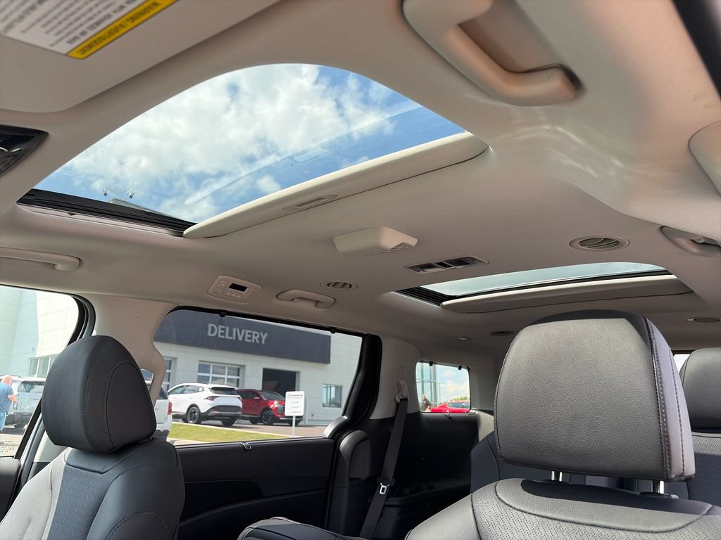 New 2027 Kia Carnival SX Prestige FWD image 25