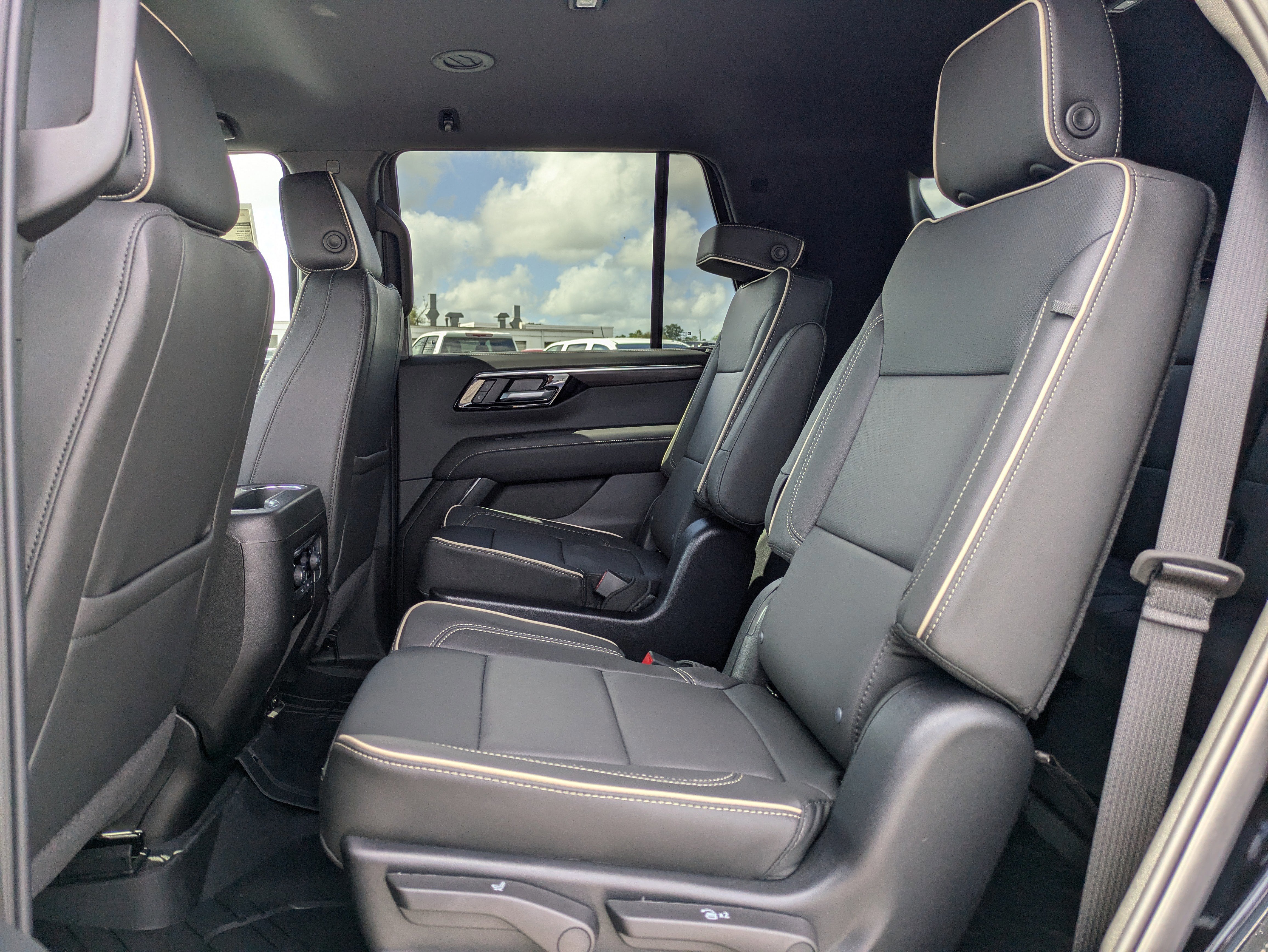 New 2026 Chevrolet Tahoe Premier image 15