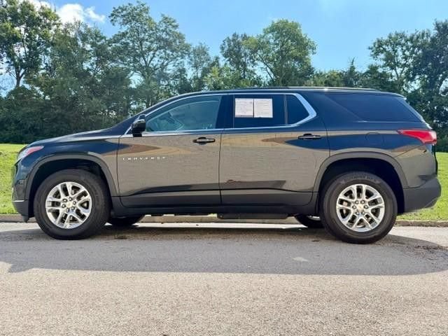 Used 2020 Chevrolet Traverse LT FWD image 3