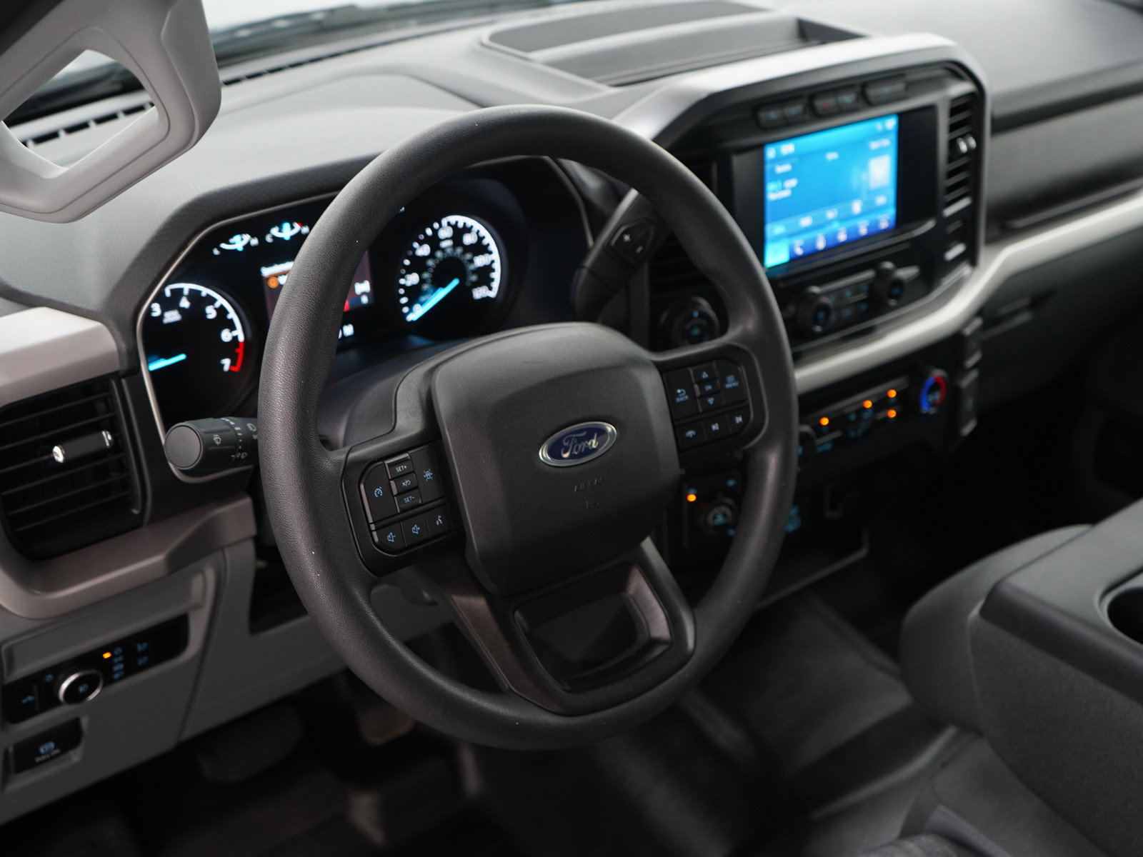 Used 2023 Ford F150 XLT w/ XTR Package AWD/4WD image 20