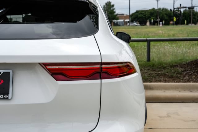 Used 2025 Jaguar F-PACE R-Dynamic S AWD/4WD image 58