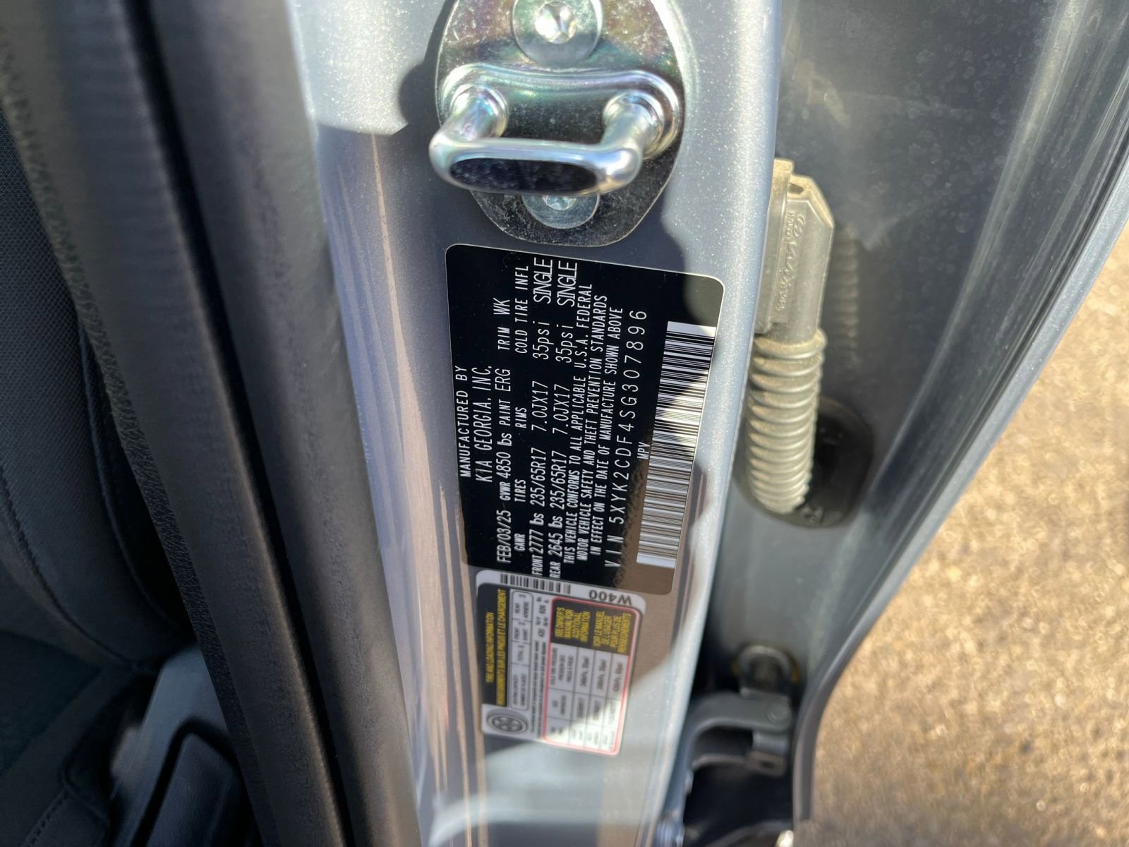 Used 2025 Kia Sportage LX image 29