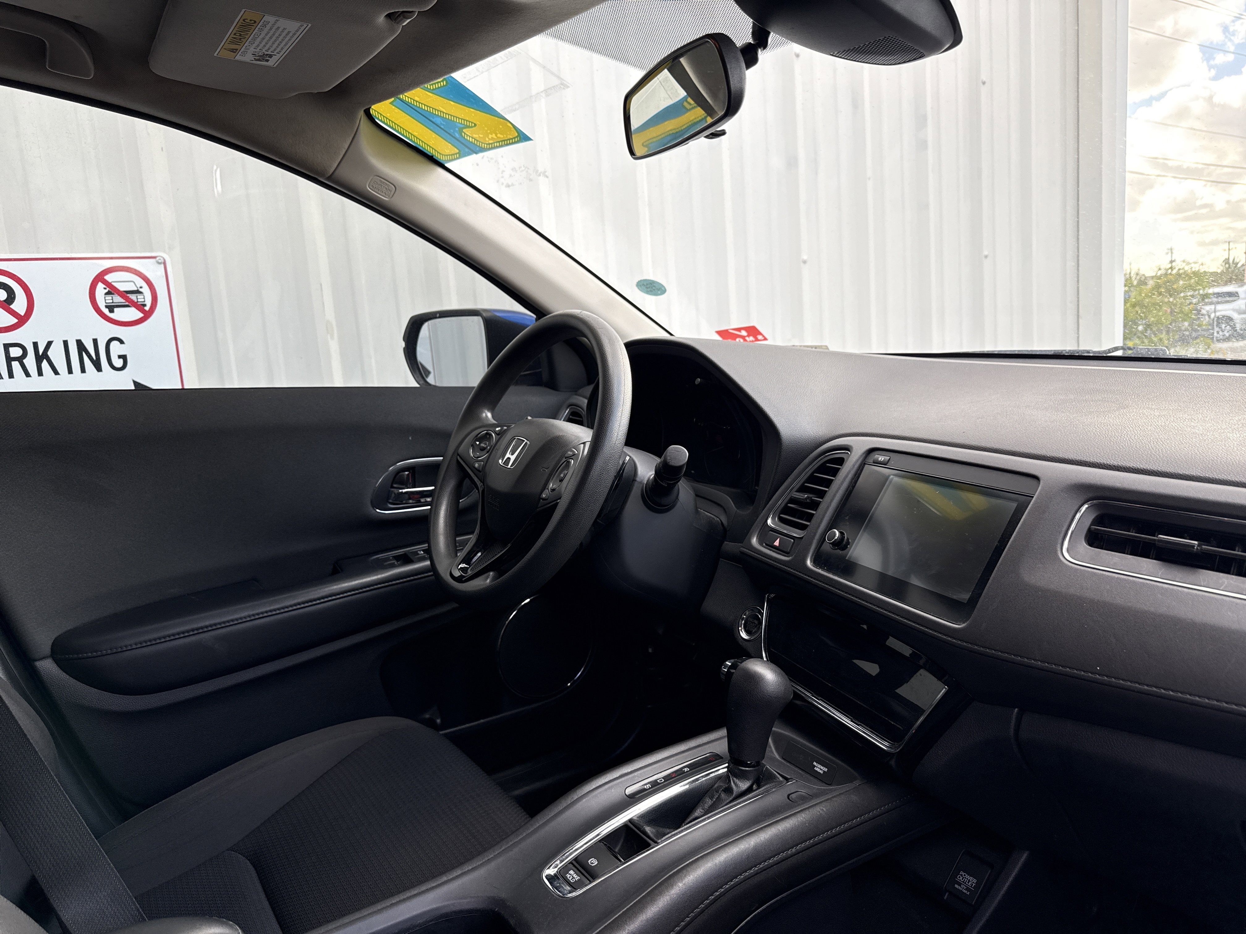 Used 2021 Honda HR-V EX image 29