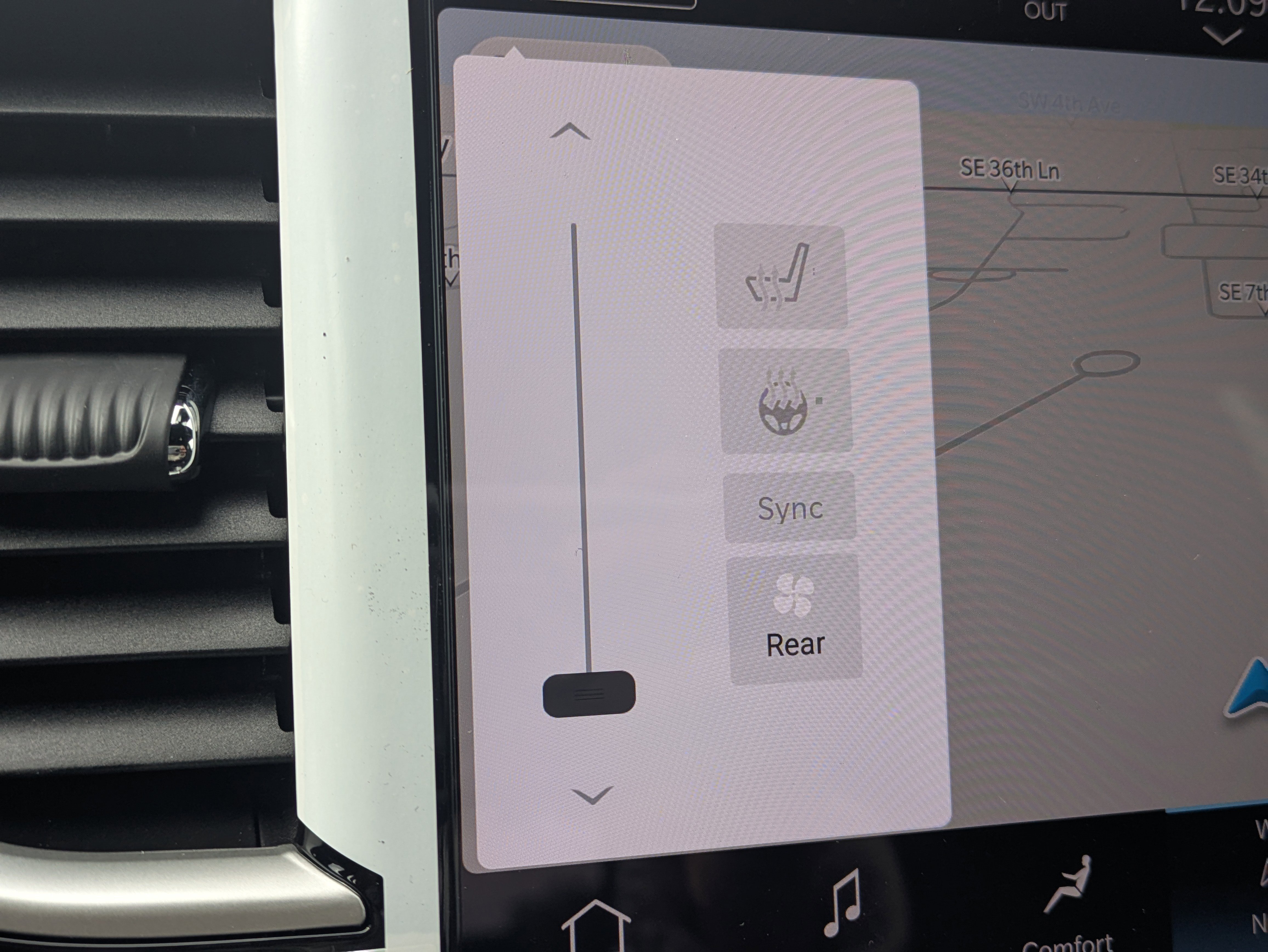 New 2026 Chrysler Pacifica Select image 23