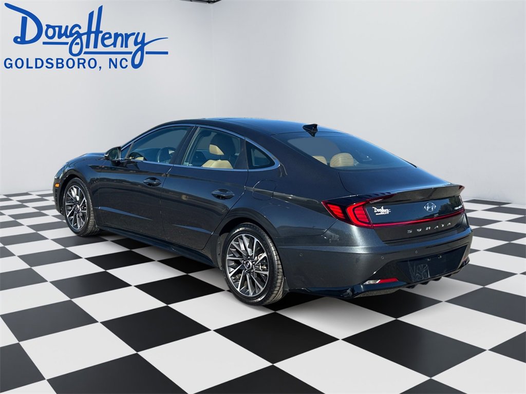 Used 2022 Hyundai Sonata Limited w/ Winter Weather Package image 3