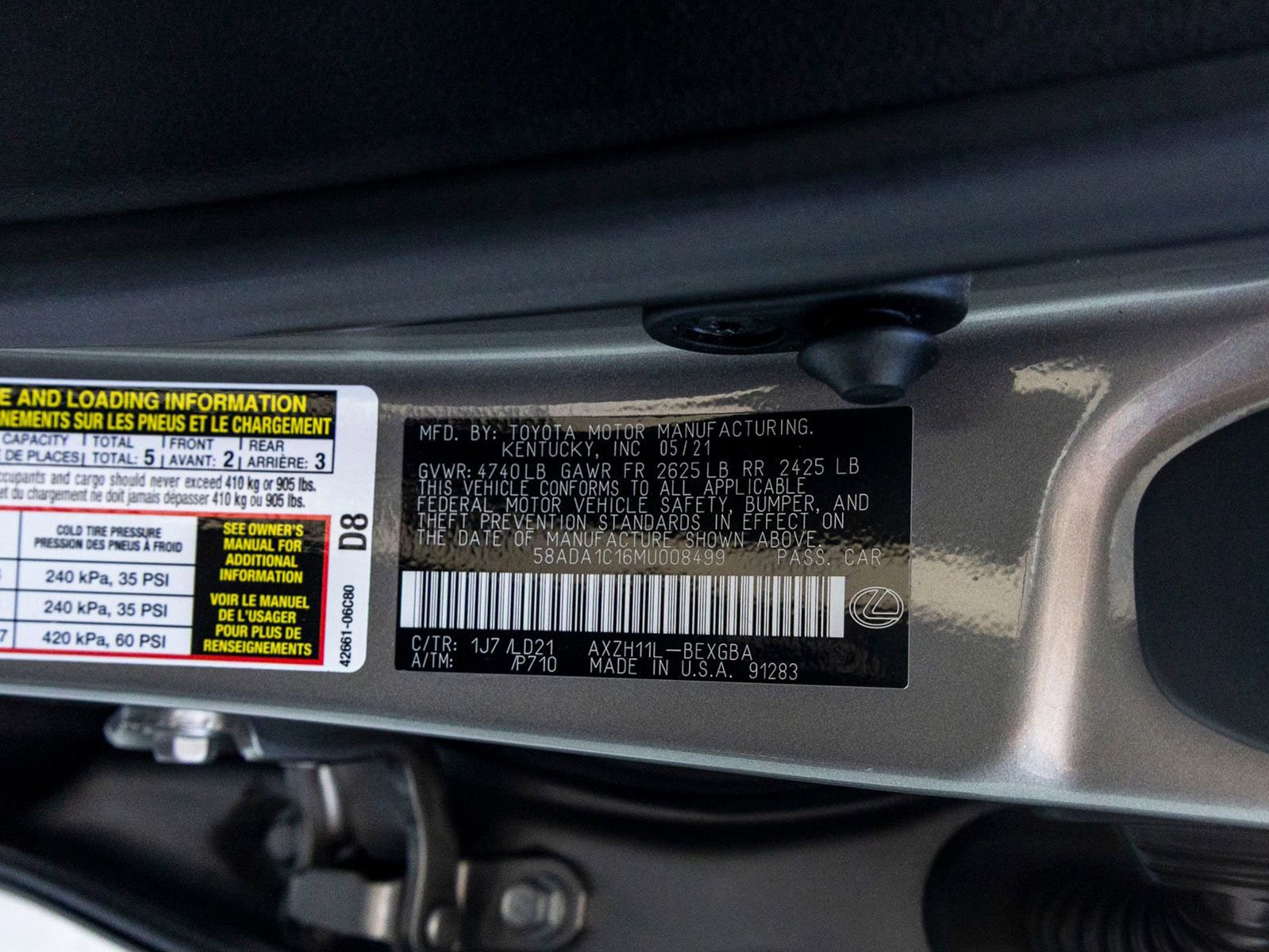 Used 2021 Lexus ES 300h w/ Premium Package image 31