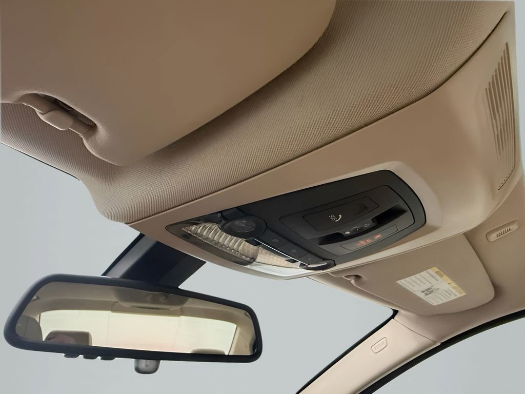 Used 2015 BMW 535i Sedan RWD image 25