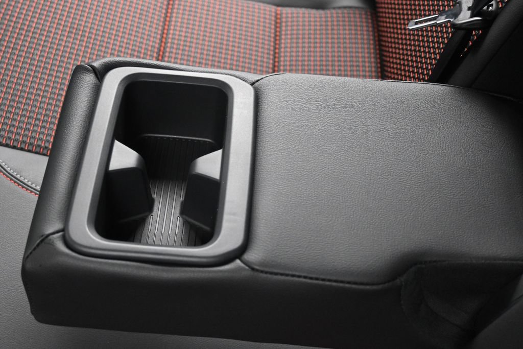 New 2026 Nissan Kicks SR AWD/4WD image 20