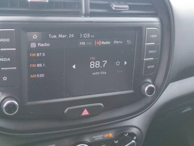 Used 2025 Kia Soul LX w/ LX Technology Package image 13