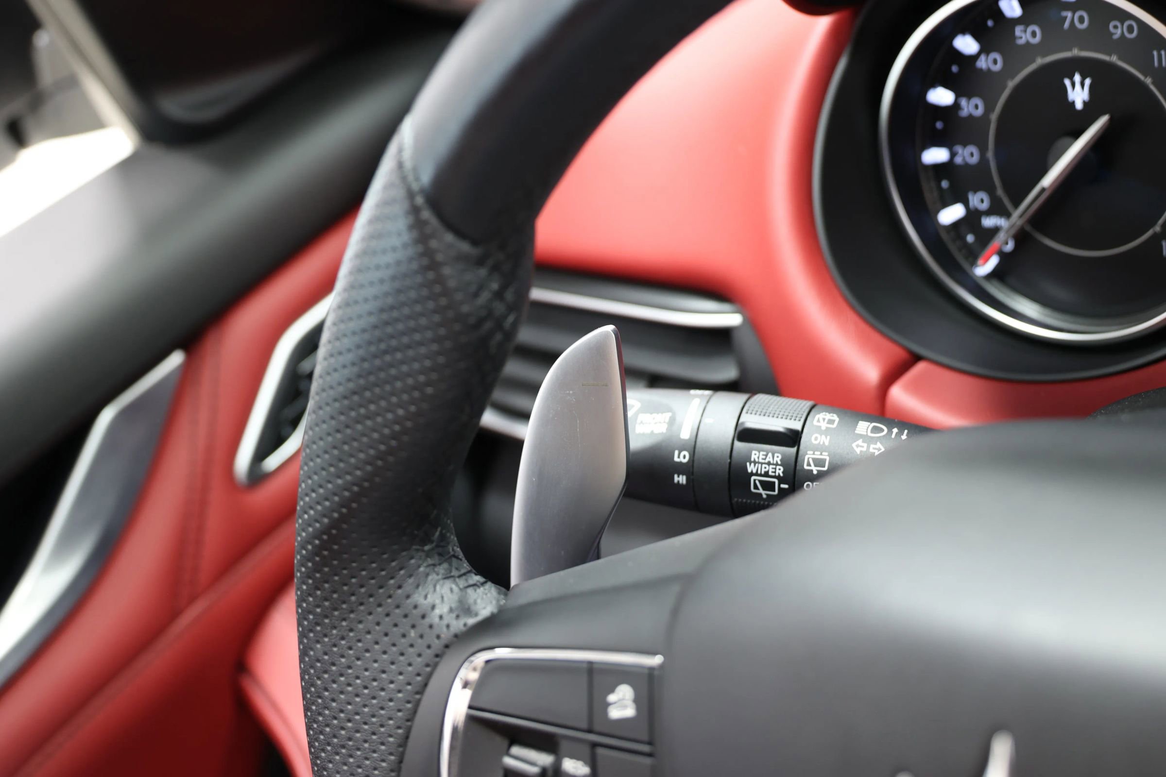 Used 2022 Maserati Levante Modena image 24