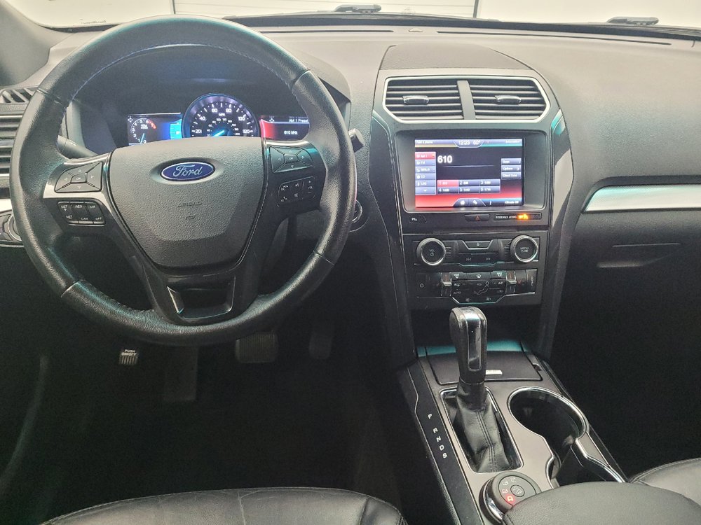Used 2016 Ford Explorer XLT w/ Equipment Group 202A AWD/4WD image 22