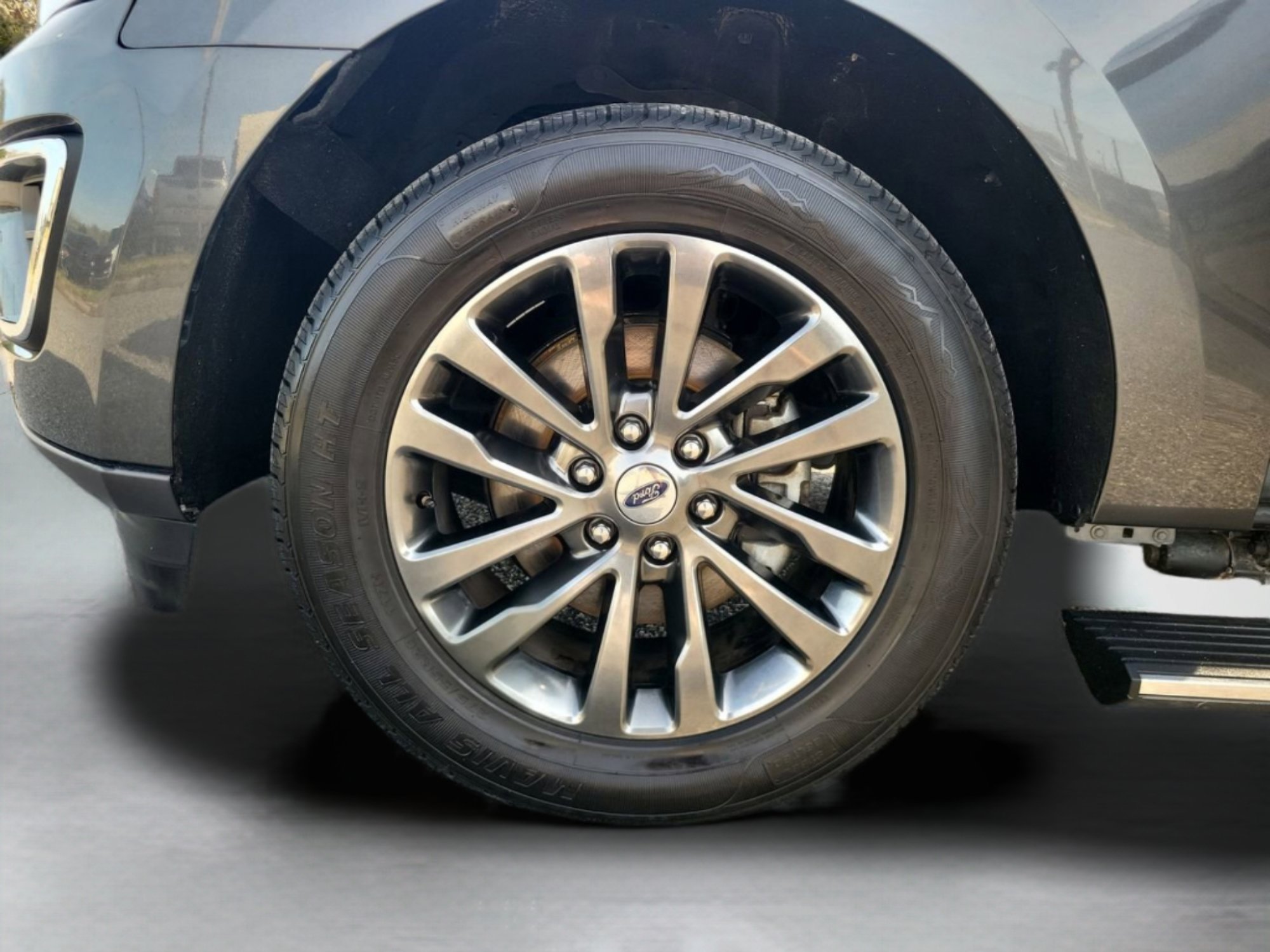 Used 2020 Ford Expedition Max Limited w/ Equipment Group 301A image 35