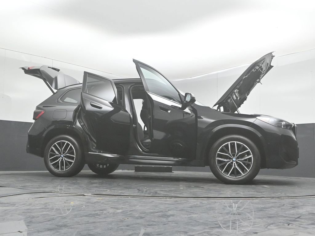 Used 2024 BMW X1 xDrive28i w/ M Sport Package image 53