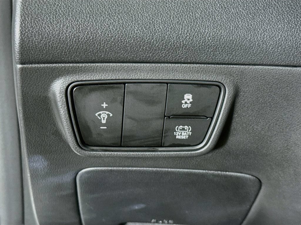 Certified 2022 Hyundai Tucson Blue AWD/4WD image 19