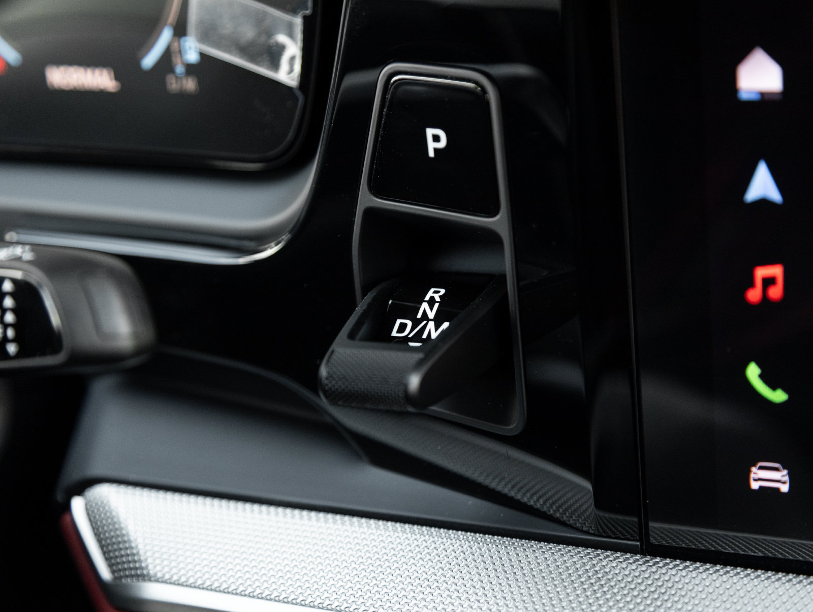 New 2026 Porsche Cayenne Coupe AWD/4WD image 17