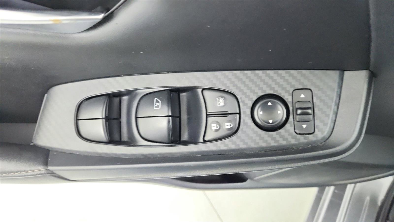 Used 2024 Nissan Sentra SV image 22