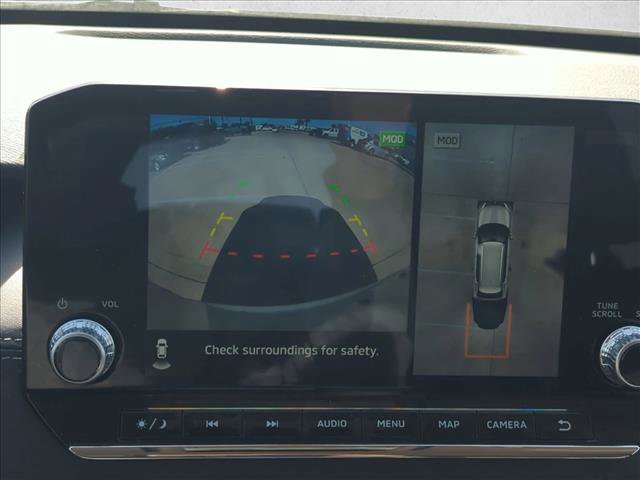 Used 2024 Mitsubishi Outlander SE image 13