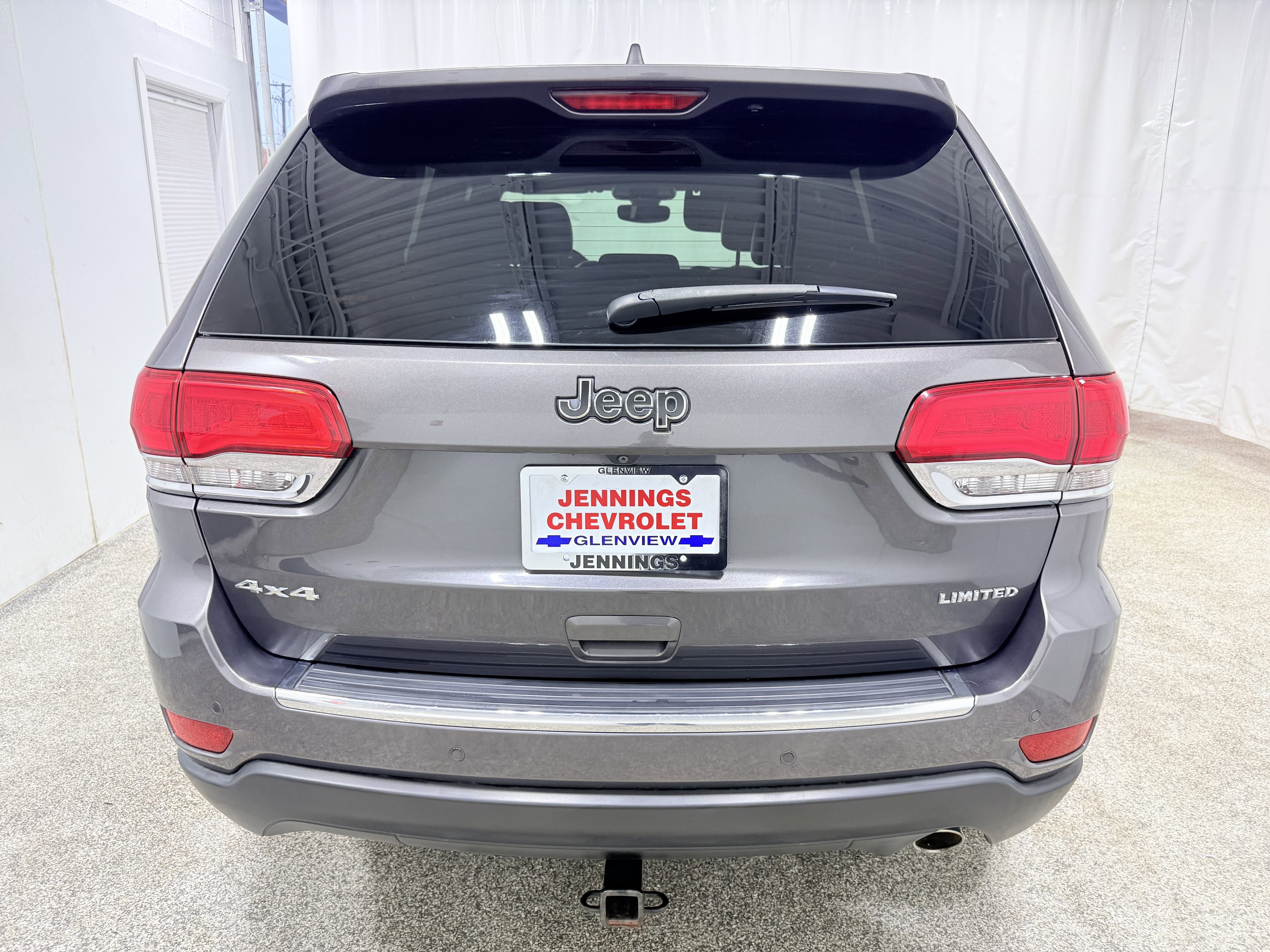 Used 2017 Jeep Grand Cherokee Limited w/ Luxury Group II AWD/4WD image 6