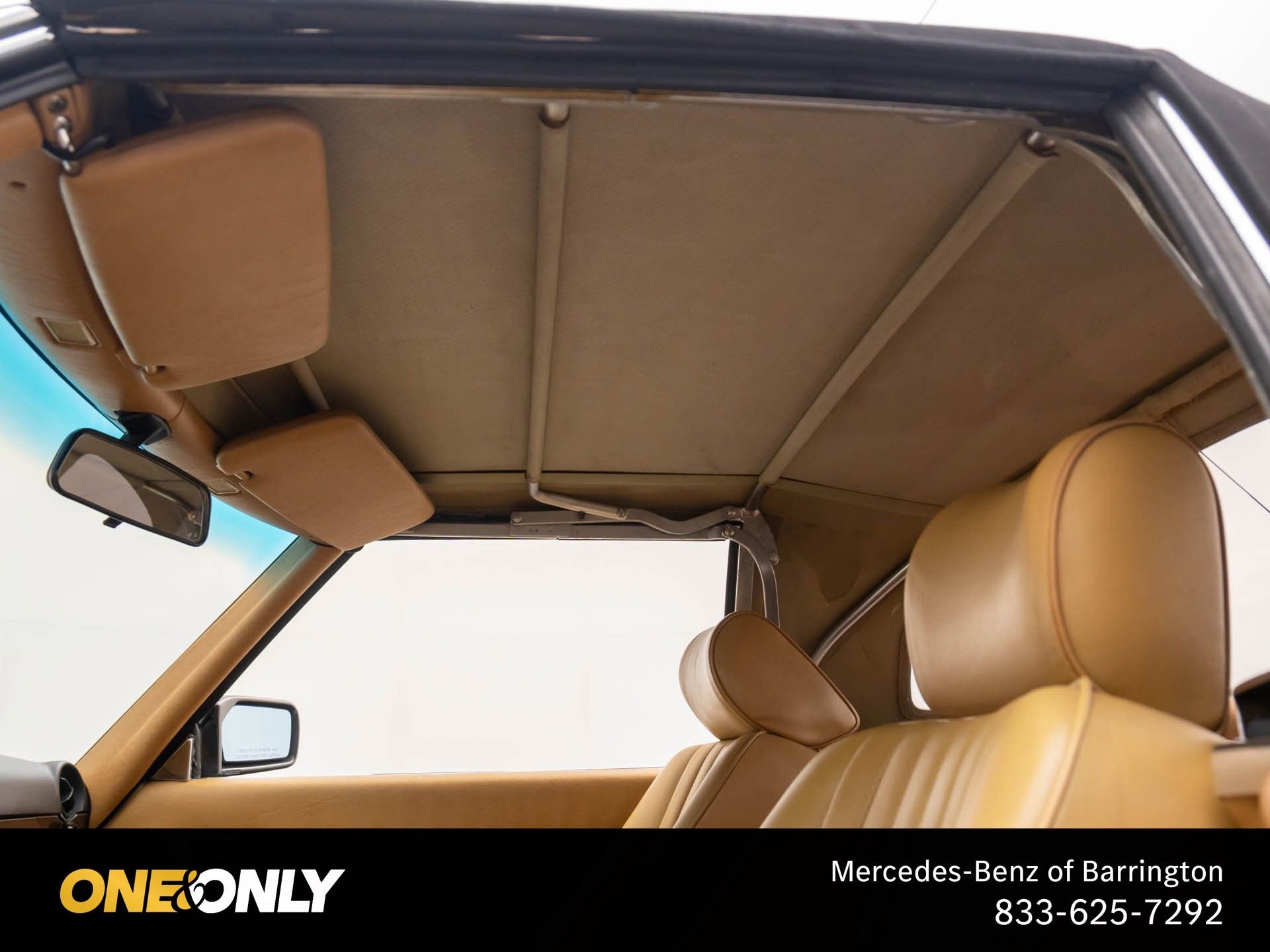 Used 1987 Mercedes-Benz 560 SL image 16