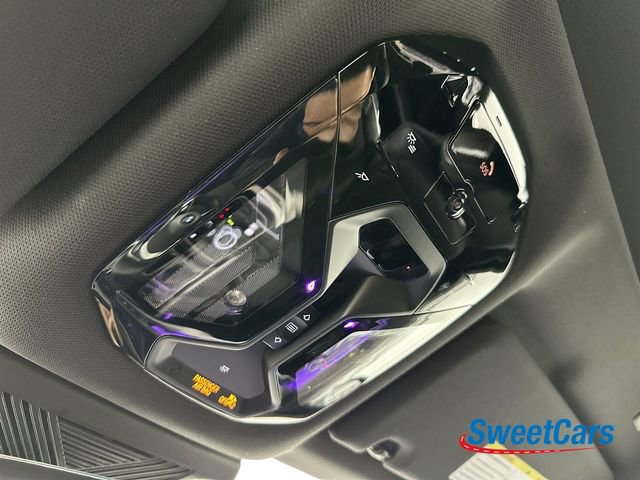 Used 2025 BMW 740i xDrive image 39