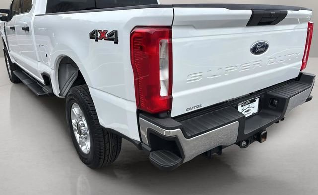 Used 2025 Ford F250 XLT image 33