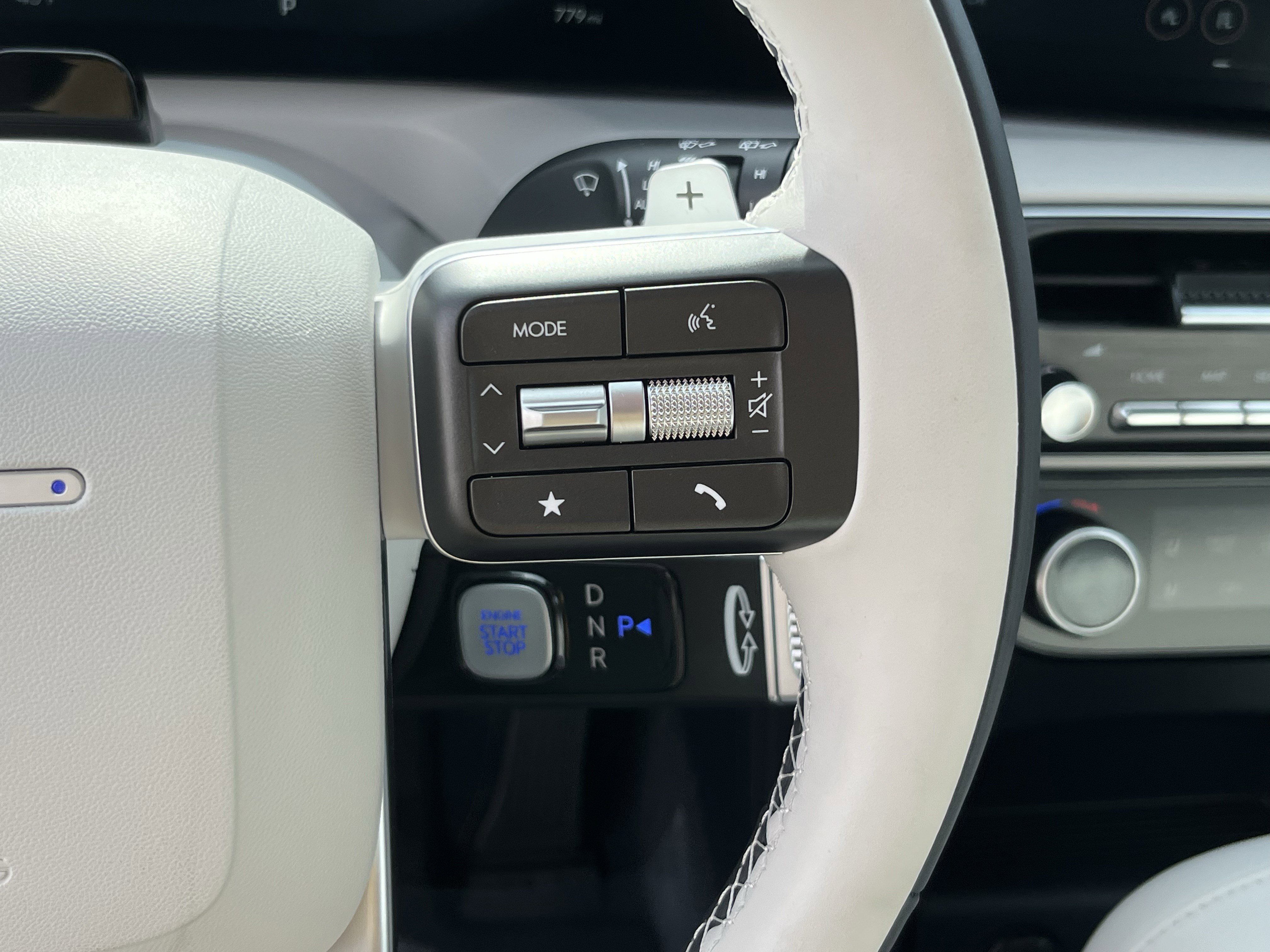 Used 2026 Hyundai Palisade Calligraphy image 23