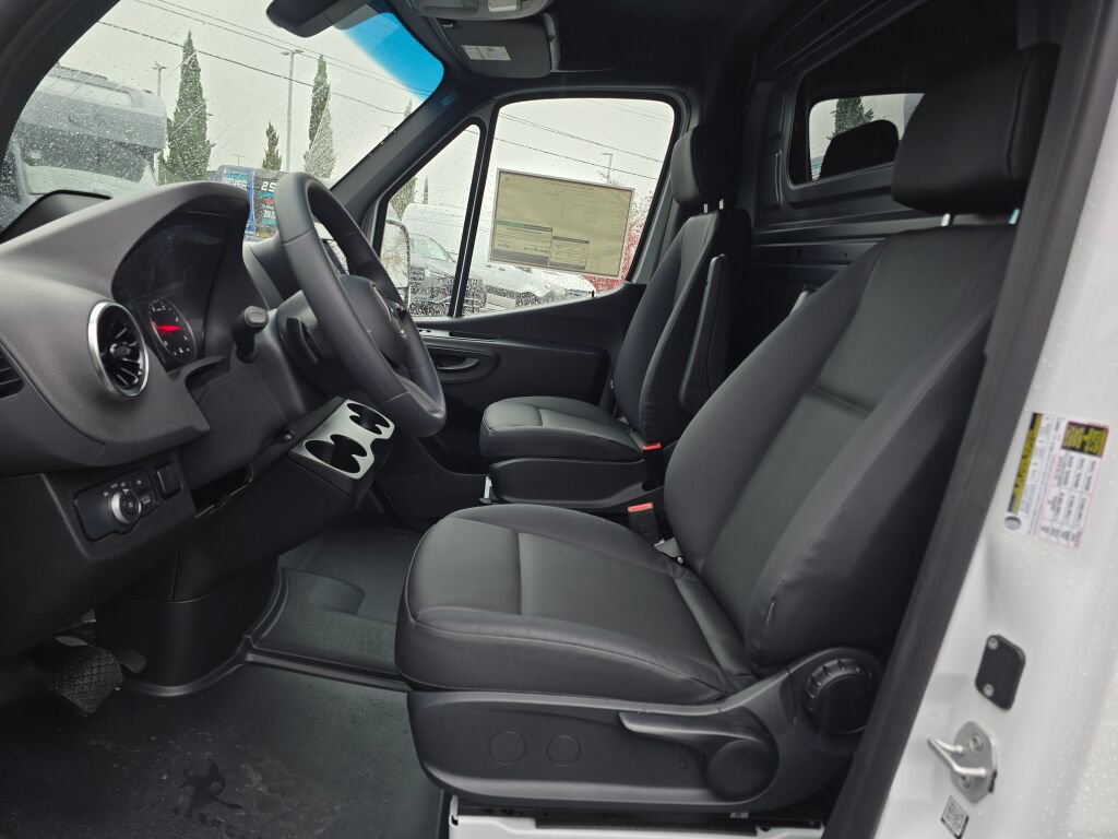 New 2026 Mercedes-Benz Sprinter 2500 image 22