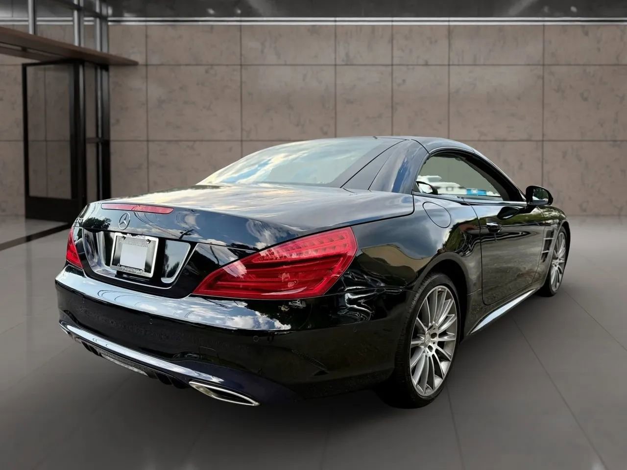 Used 2017 Mercedes-Benz SL 450 image 13