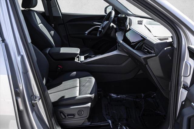 New 2025 Audi Q5 Premium image 25