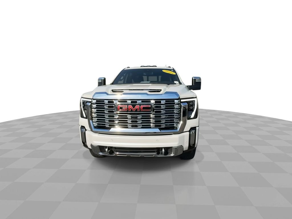 Certified 2024 GMC Sierra 2500 Denali AWD/4WD image 4
