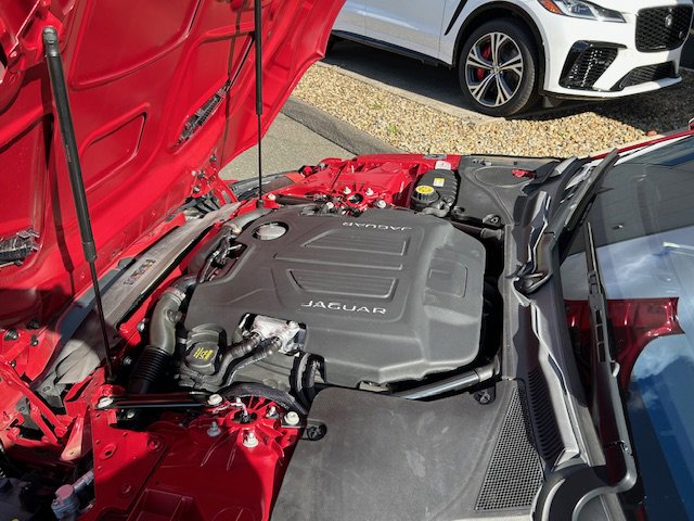 Certified 2021 Jaguar F-TYPE R-Dynamic image 16